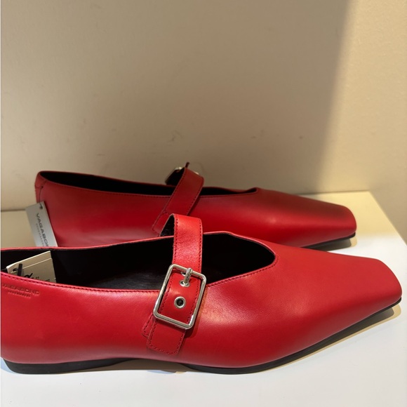Red Leather Mary Jane Flats - Picture 4 of 6